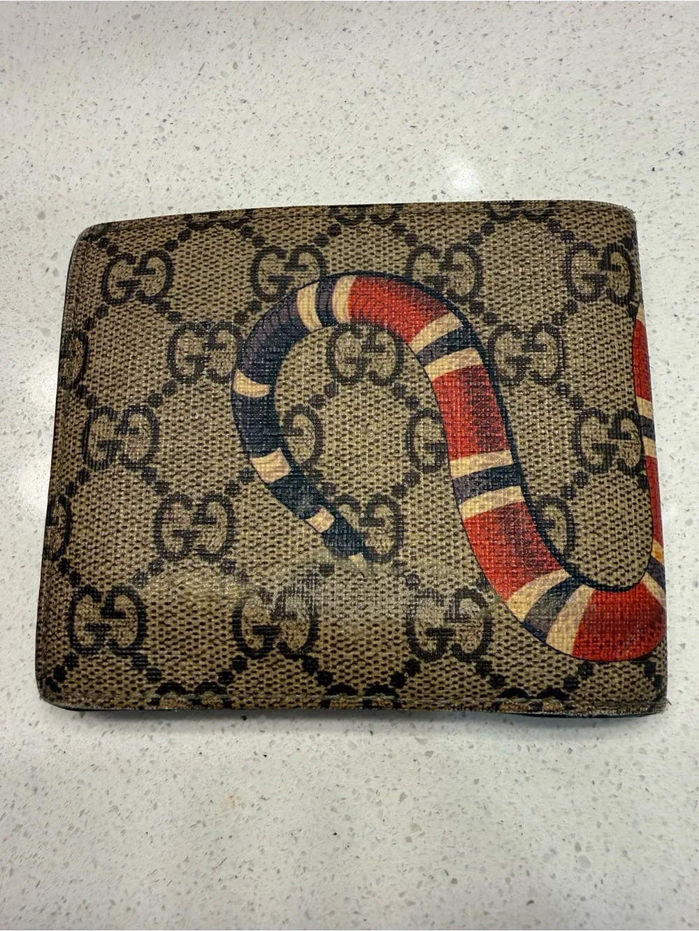 Authentic Gucci Kingsnake GG Supreme Men’s Bifold Wallet with Certificate